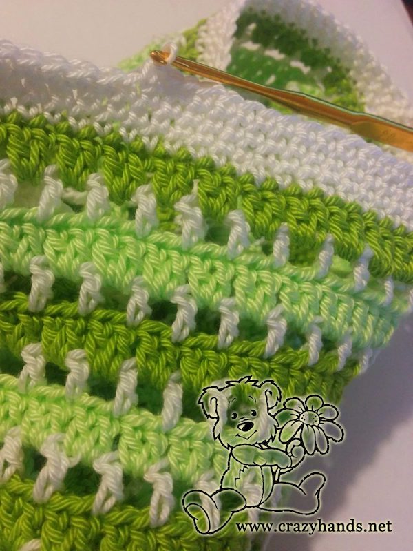 crochet edge of baby boy hat