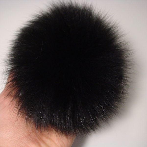 Black Pom pom