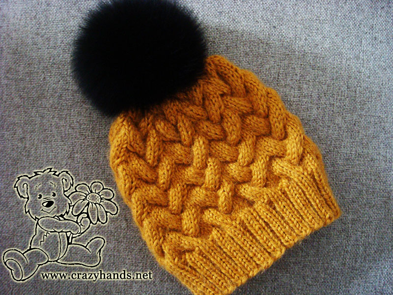 sandy super chunky cable knit beanie pattern
