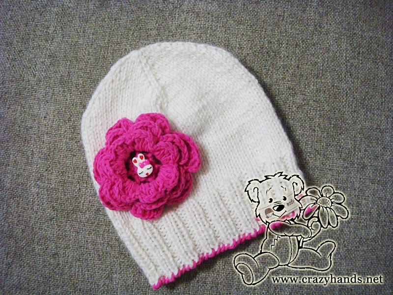 baby knit beanie with flower pattern