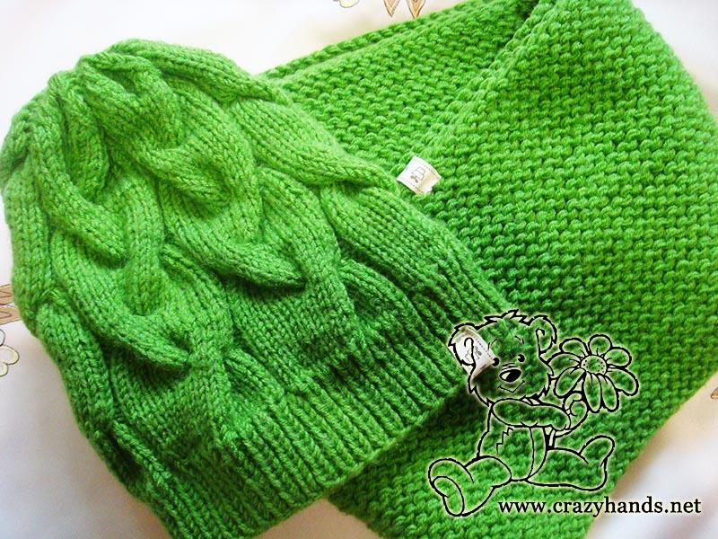 knit infinity scarf and matching knit hat