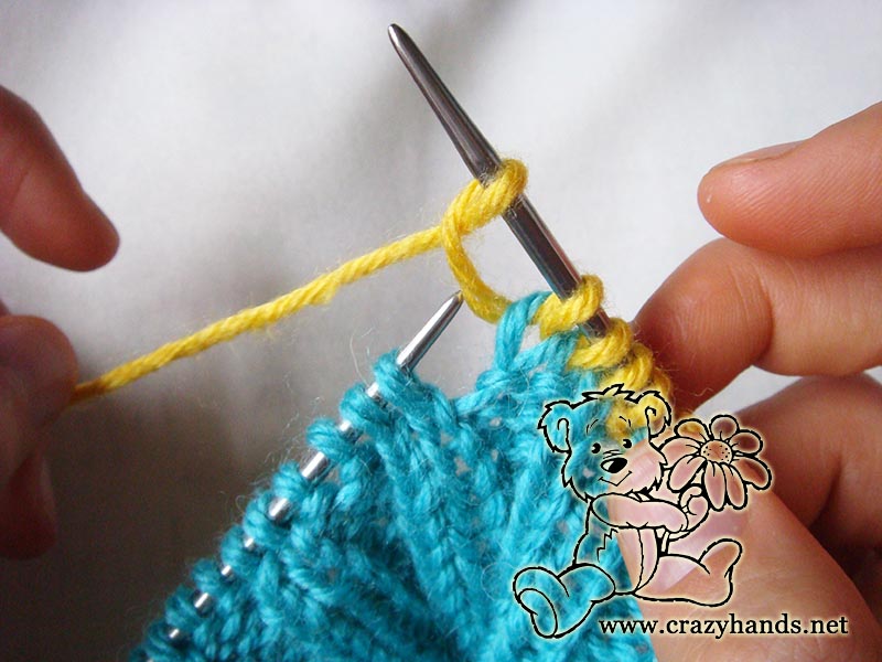 knitting an increase - step four