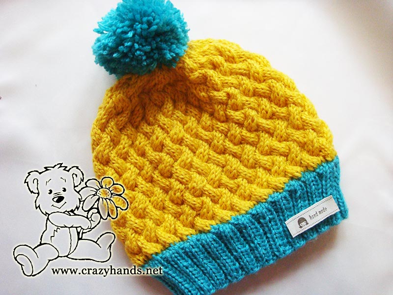 simple knit hat pattern made in Swedish style (blue and yellow yarn color)