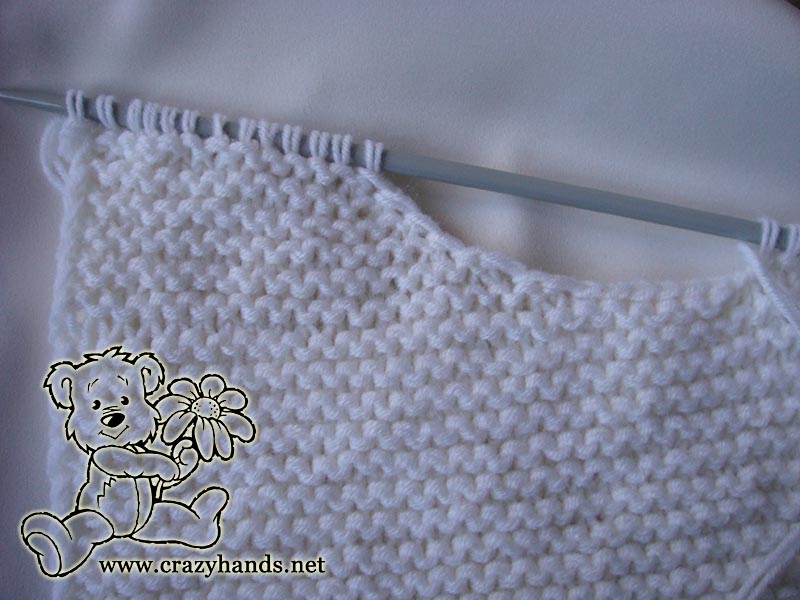 finishing neckline of oversized knit sweater for toddlers - step two
