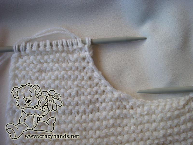 finishing neckline of oversized knit sweater for toddlers - step three
