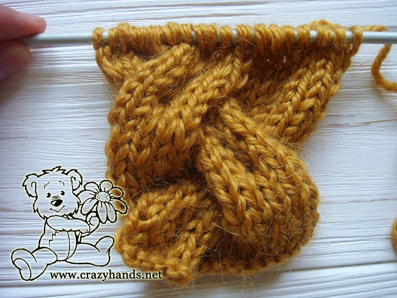 knitting the body of bulky braided headband