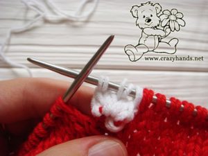 Santa Hat Pattern: knitting bobble stitch, step 7