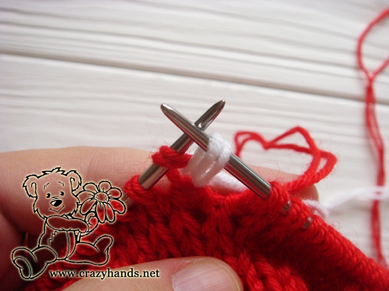 how to knit bobble stitch for santa hat - step one