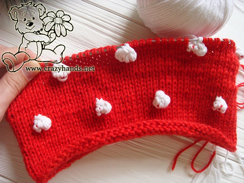 knitting body slouchy knit santa hat with bobbles
