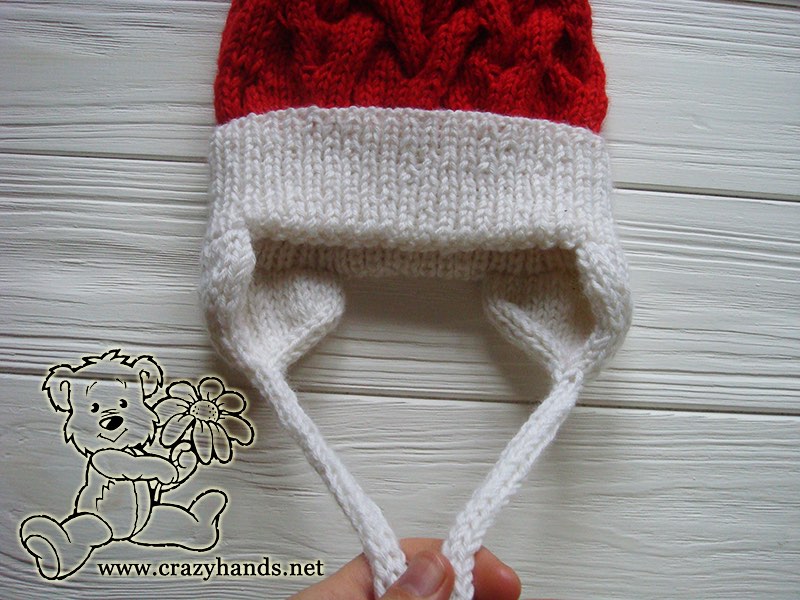 santa-style-cable-knit-hat-baby-earflaps