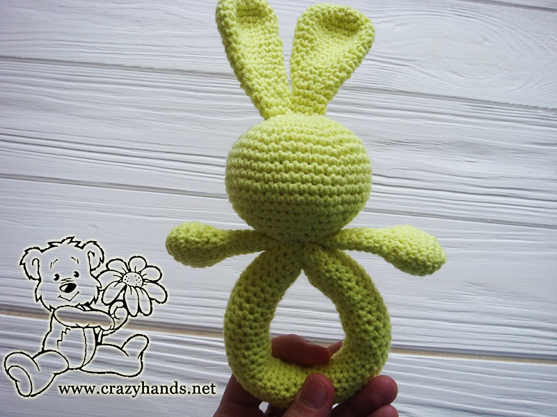 finished crochet bunny ring rattle - backside view