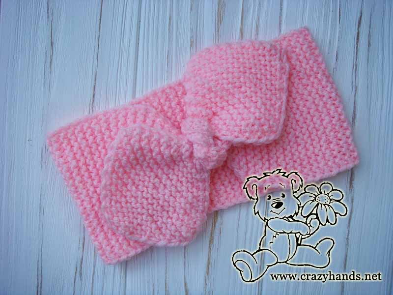 bow knit baby headband made with garter stitch