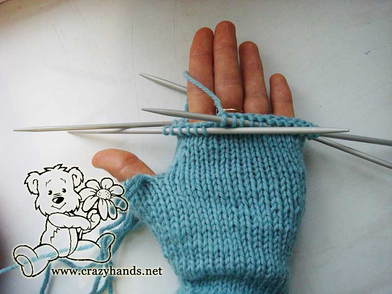 knitting decreases of long fingerless glove - bottom side