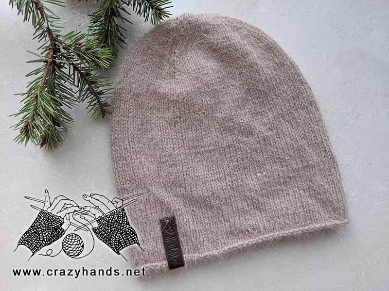 stockinette stitch knit beanie for women
