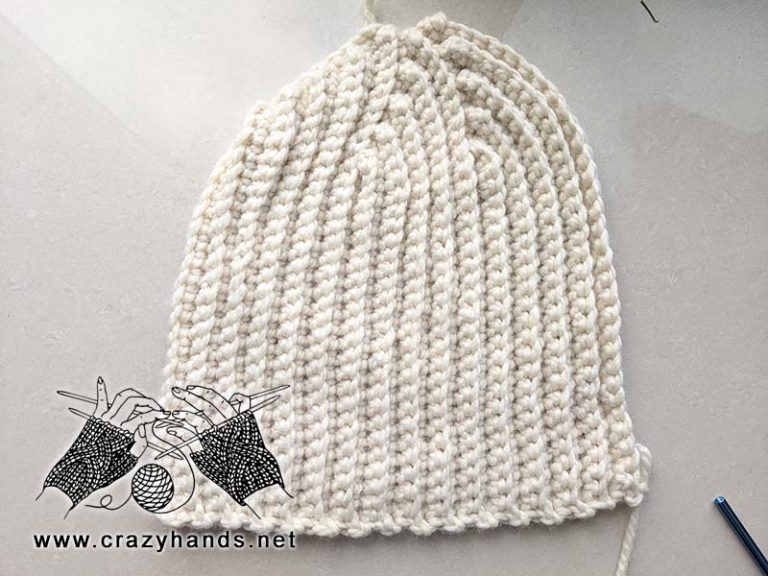 Super Bulky Crochet Hat Free Pattern · Crazy Hands