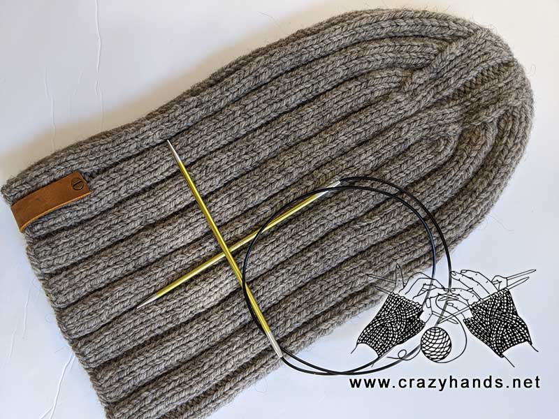 slouchy knit ribbed beanie for men made with circular needles