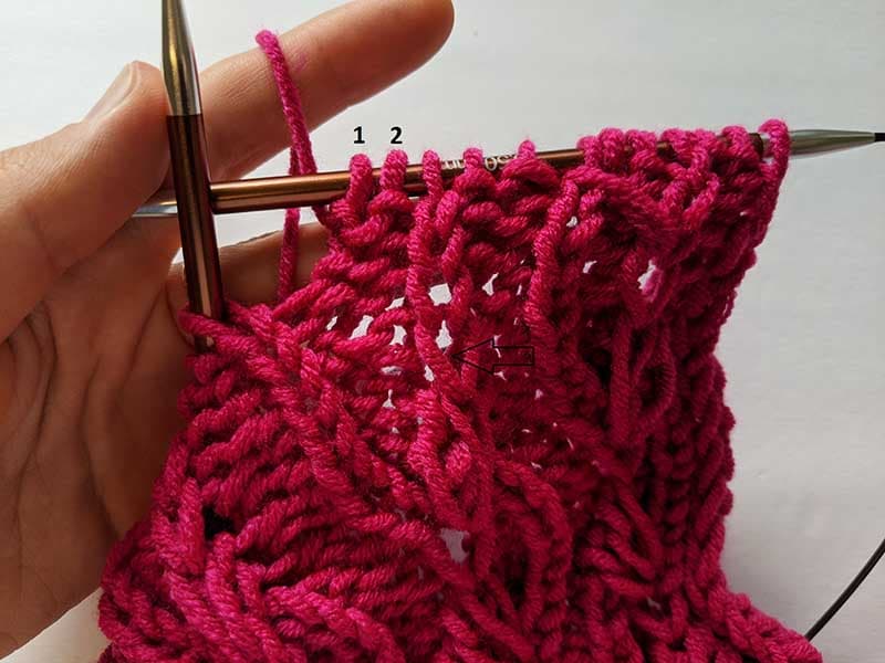 knitting bud left - step one