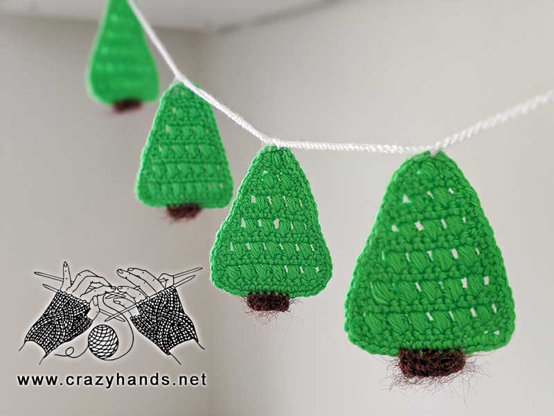 christmas tree crochet ornament