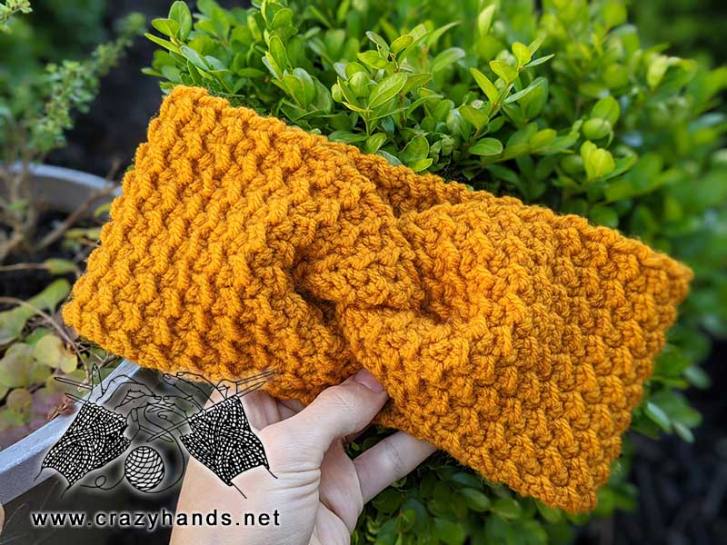 Phoenix Crochet Ear Warmer Free Pattern · Crazy Hands