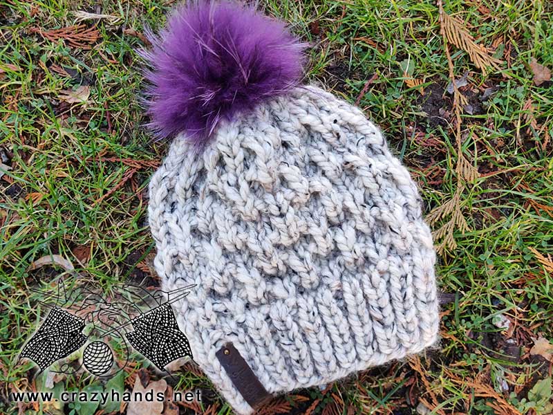 super bulky aurora knit hat with fur pom pom