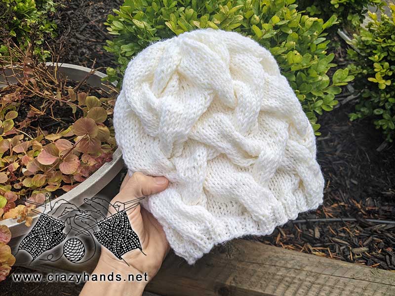 selene cable knit beanie pattern
