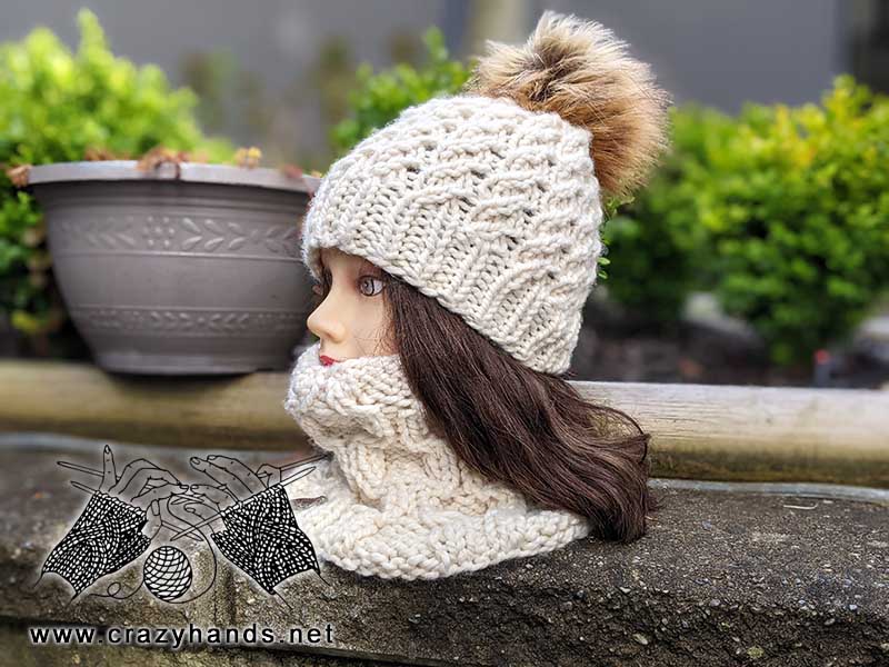 chunky knit broadway cowl on mannequin head and matching knit hat