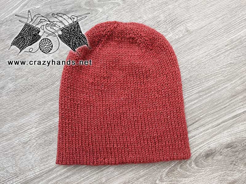 Double layer knitted beanie.