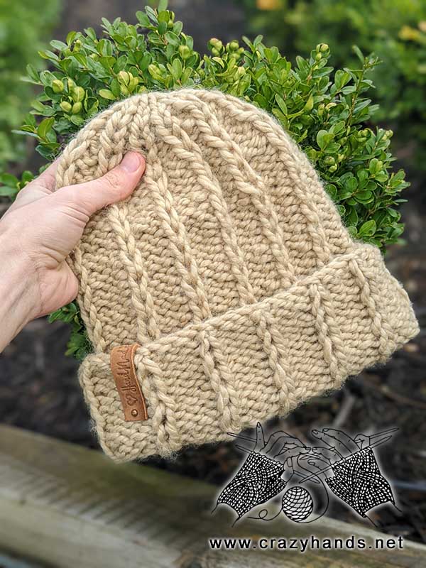 almond bulky knit hat pattern