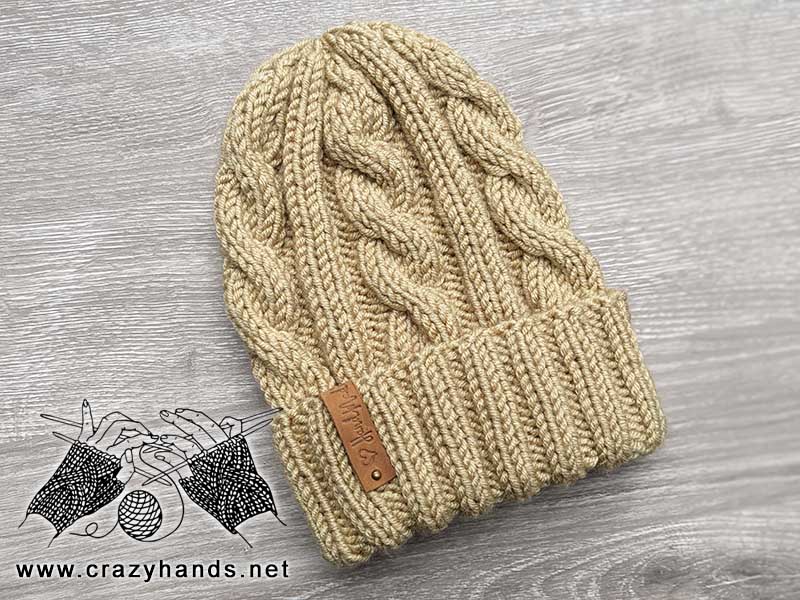 Crème Brûlée Cable Knit Hat for Women