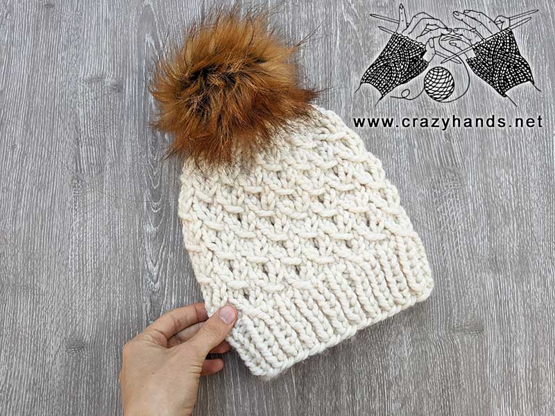 Ads-Free Classic Knit Hat Pattern for Women · Crazy Hands