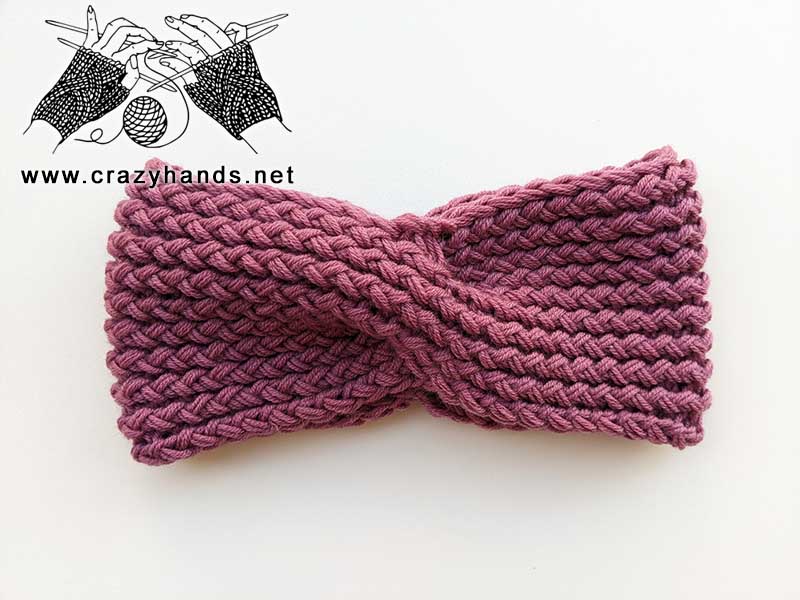 A free headband knitting pattern: Stirnband 1 [reversible + video