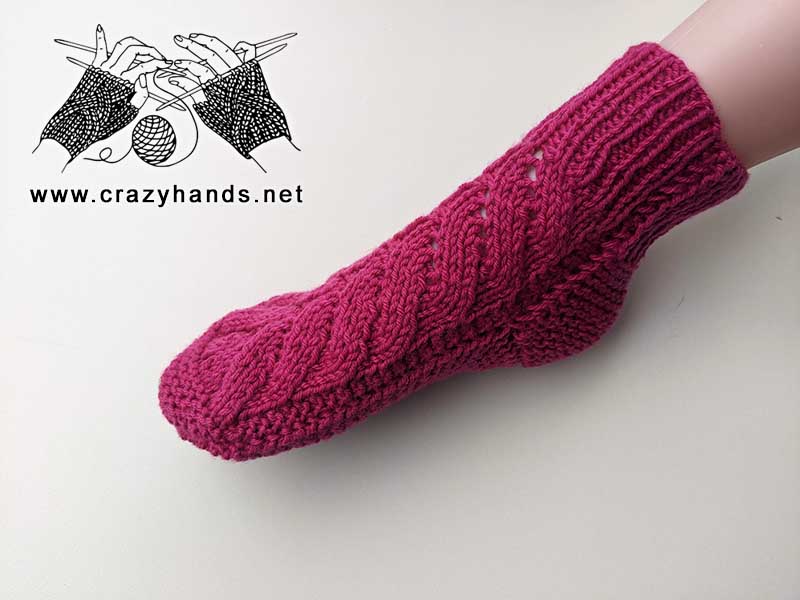 lace knit flat socks