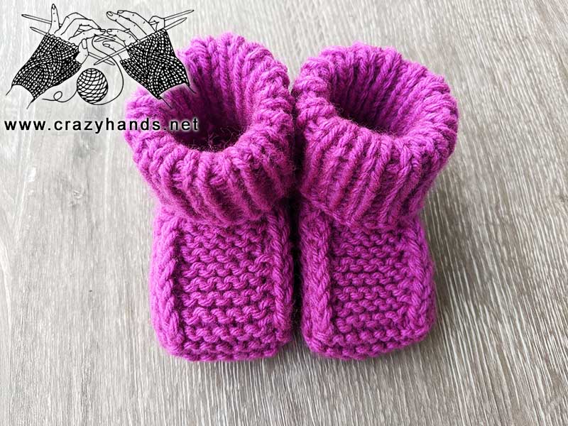 newborn baby knit booties (socks) - frontal view