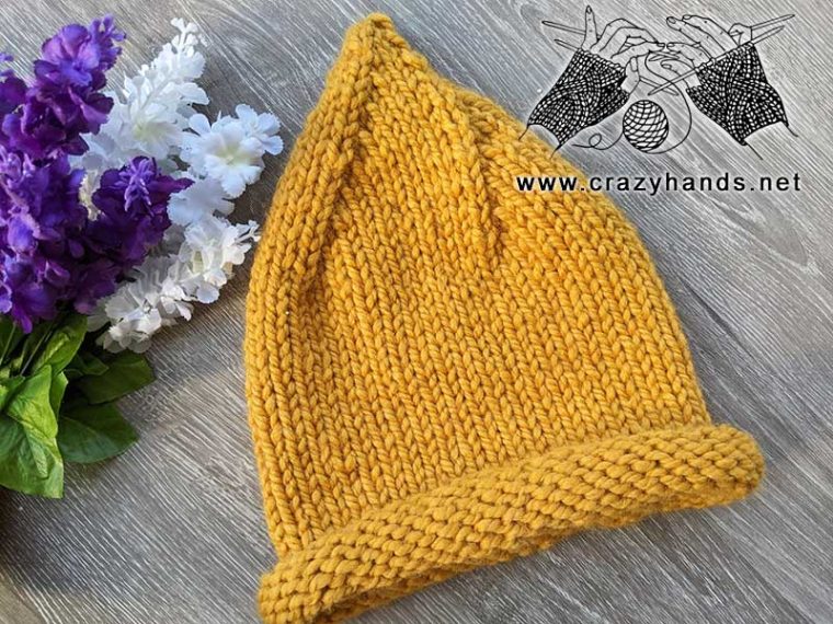 Free Pointy Witch Hat Knitting Pattern · Crazy Hands
