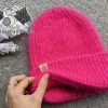 knit barbie-style winter hat ribbing
