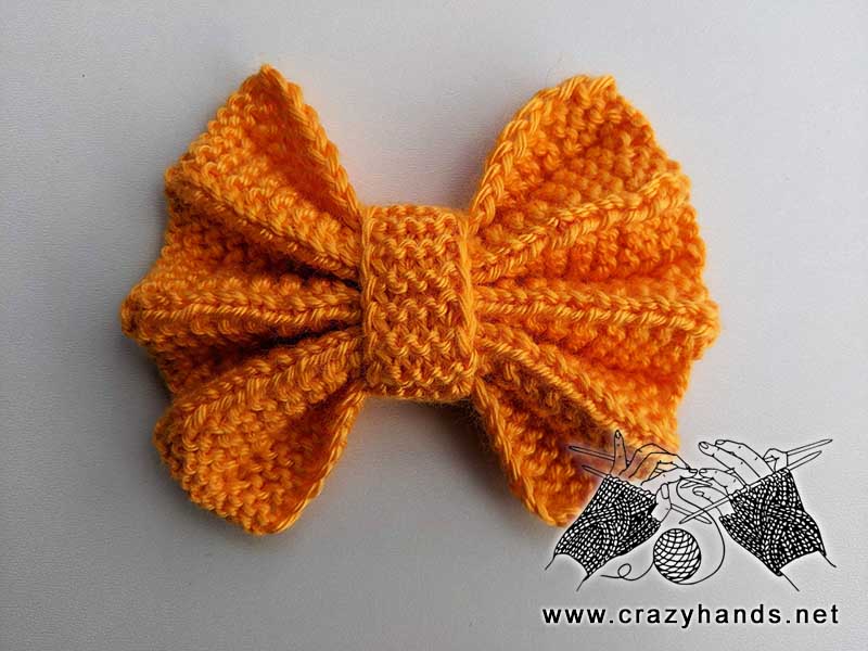 knit decor bow