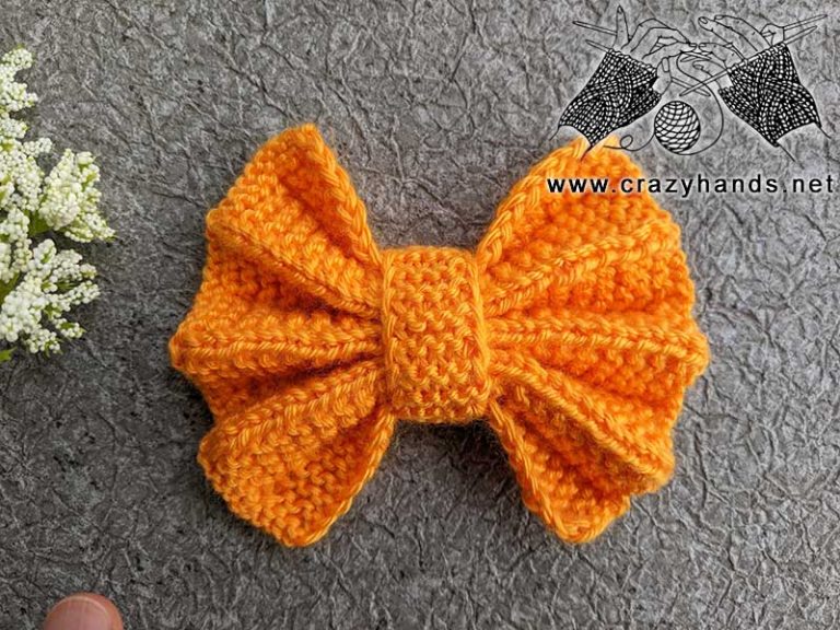 Free Knit Ribbed Decor Bow Pattern · Crazy Hands