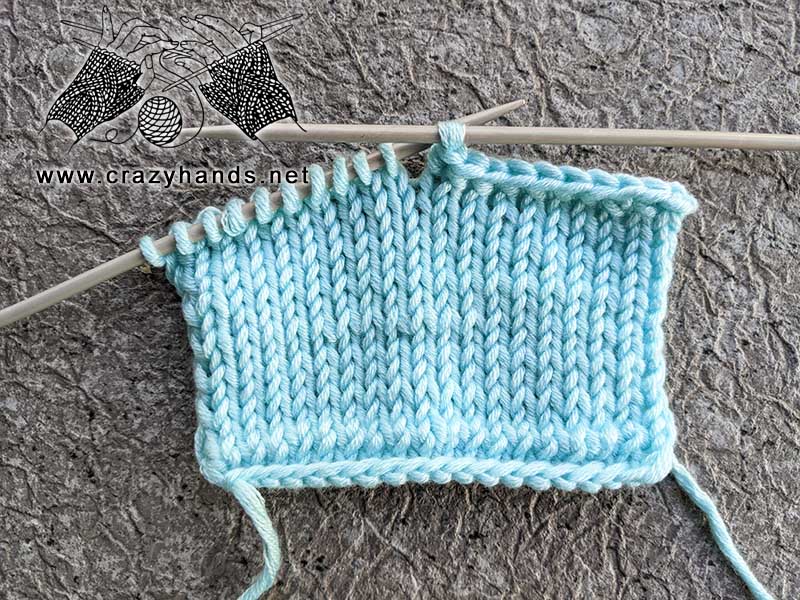 knit non-rolling bind-off stockinette stitch - step 1