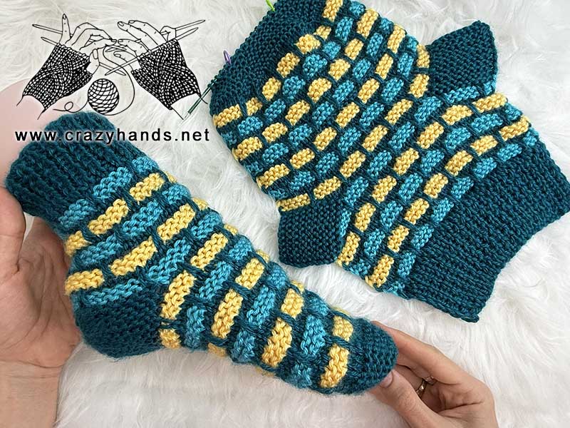 bricklane flat knit socks - one sewed and one unsewn
