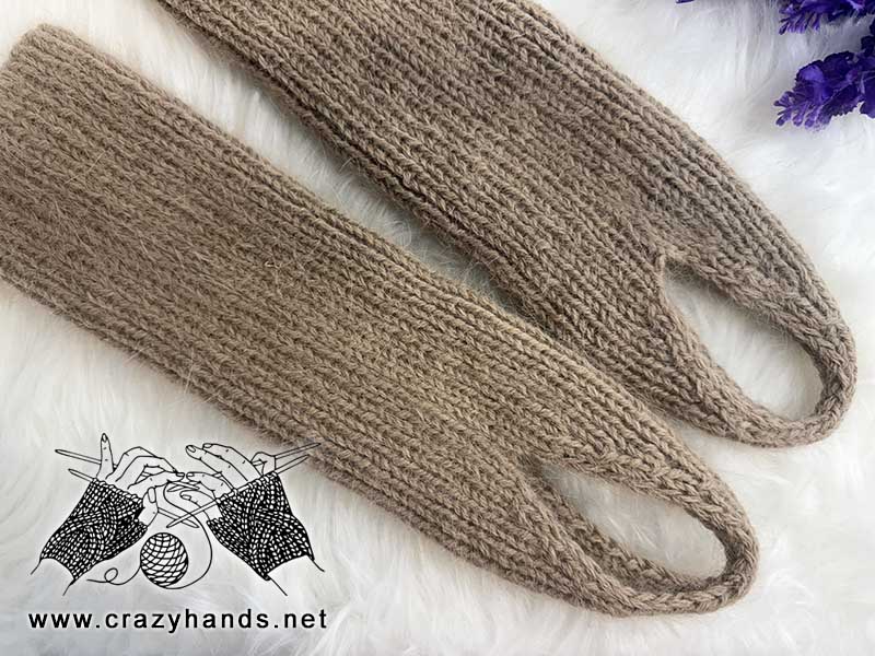 knit stirrup leg warmers for women