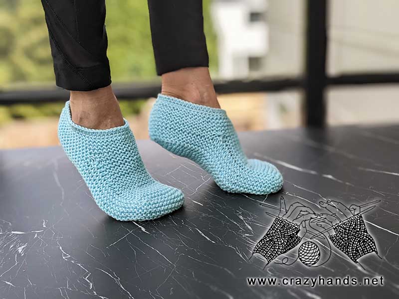 knit cozy house slippers pattern