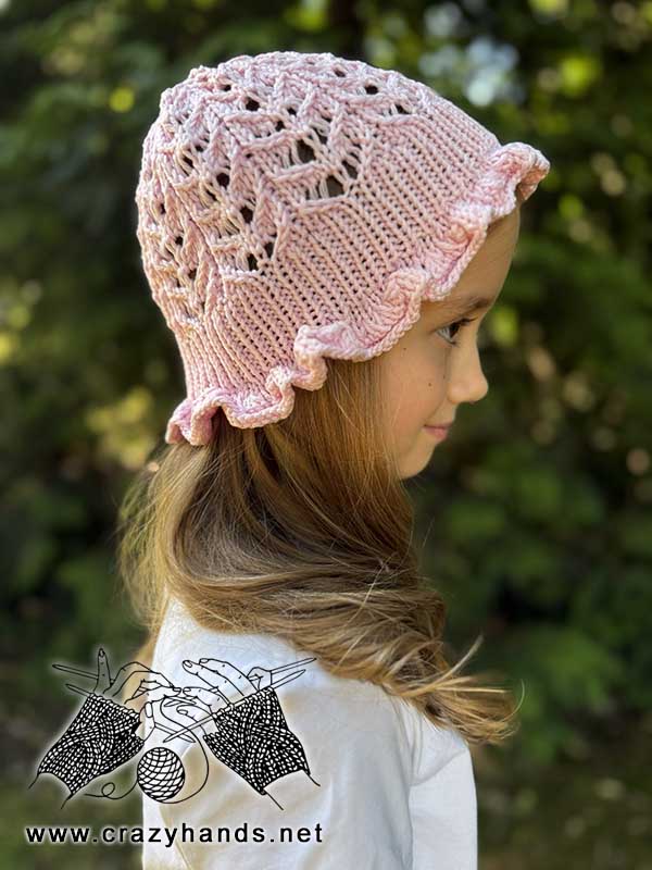 knit summer panama hat on a girl model - right side view